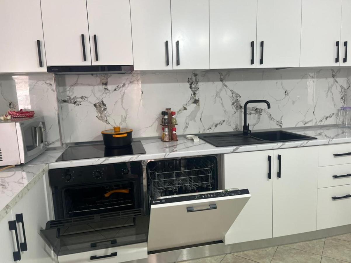 Apartament Open *